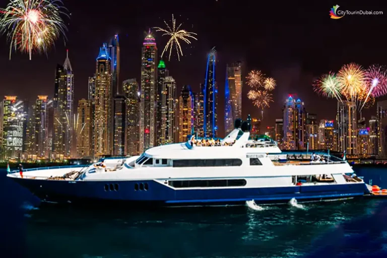 new years eve celebration on yacht