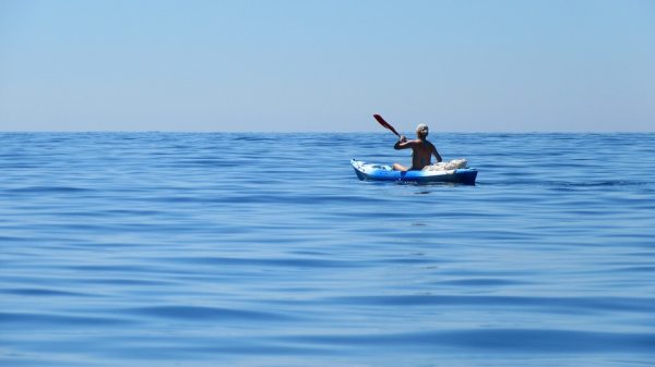 Sea Kayaking in Dubai