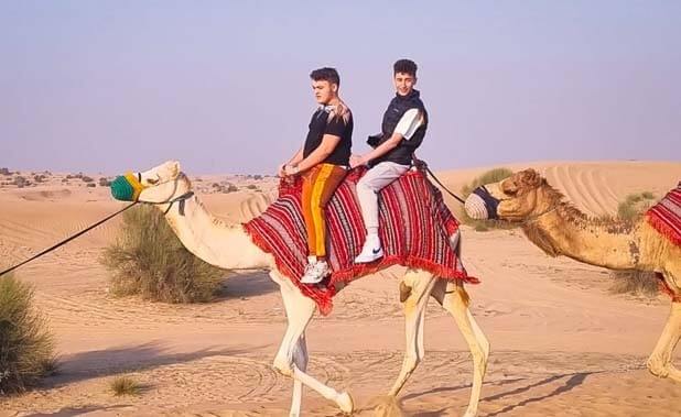 CAMEL RIDE
