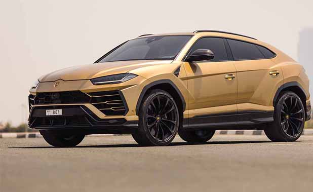 Rent Lamborghini Urus in Dubai