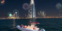 dubai love boats new year fireworks show