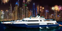 new years eve celebration on yacht